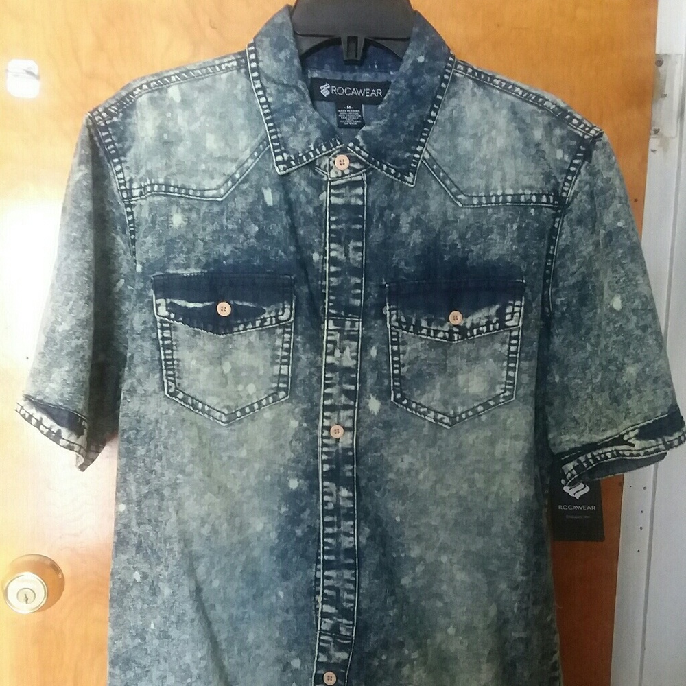Mens Rocawear Short Sleeve Button Up Shirt